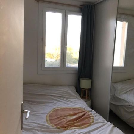 Vacances A Frejus Avec Piscine Apartment Екстериор снимка